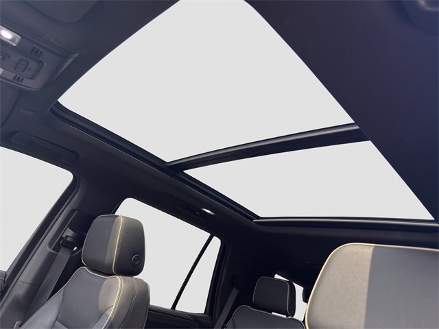 2022 Gmc Yukon SLT photo 24