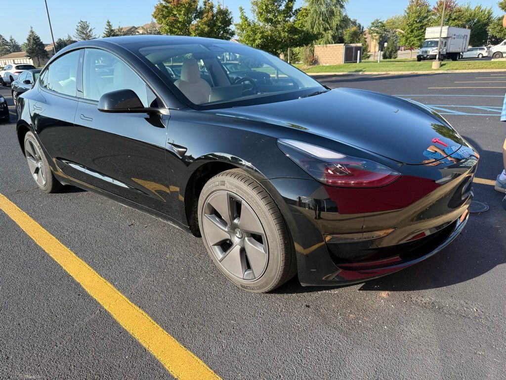 2023 Tesla Model 3 photo 3