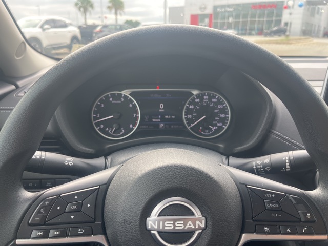 2024 Nissan Sentra SV photo 13