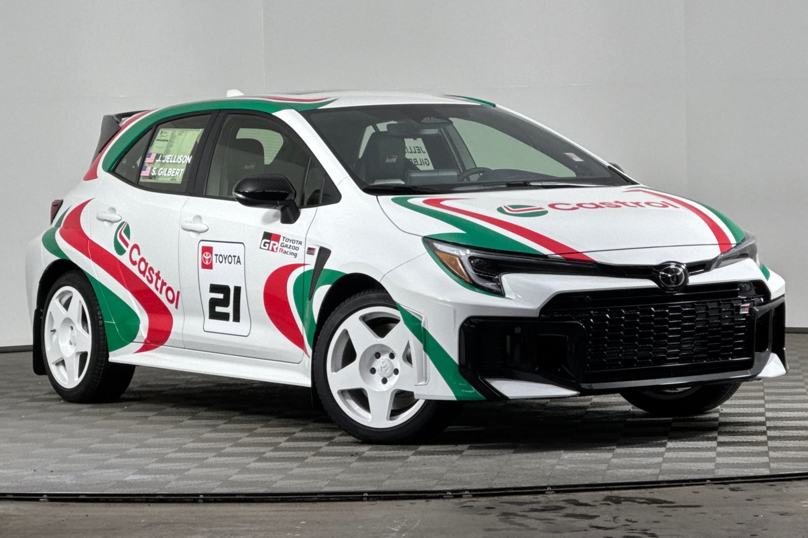 GR TOYOTA GAZOO Racing パフォーマンスライナー 2021 GR TOYOTA GAZOO Racing パフォーマンスライナー 2021