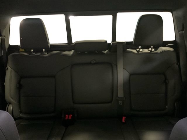 2025 Gmc Sierra 1500 SLT photo 14