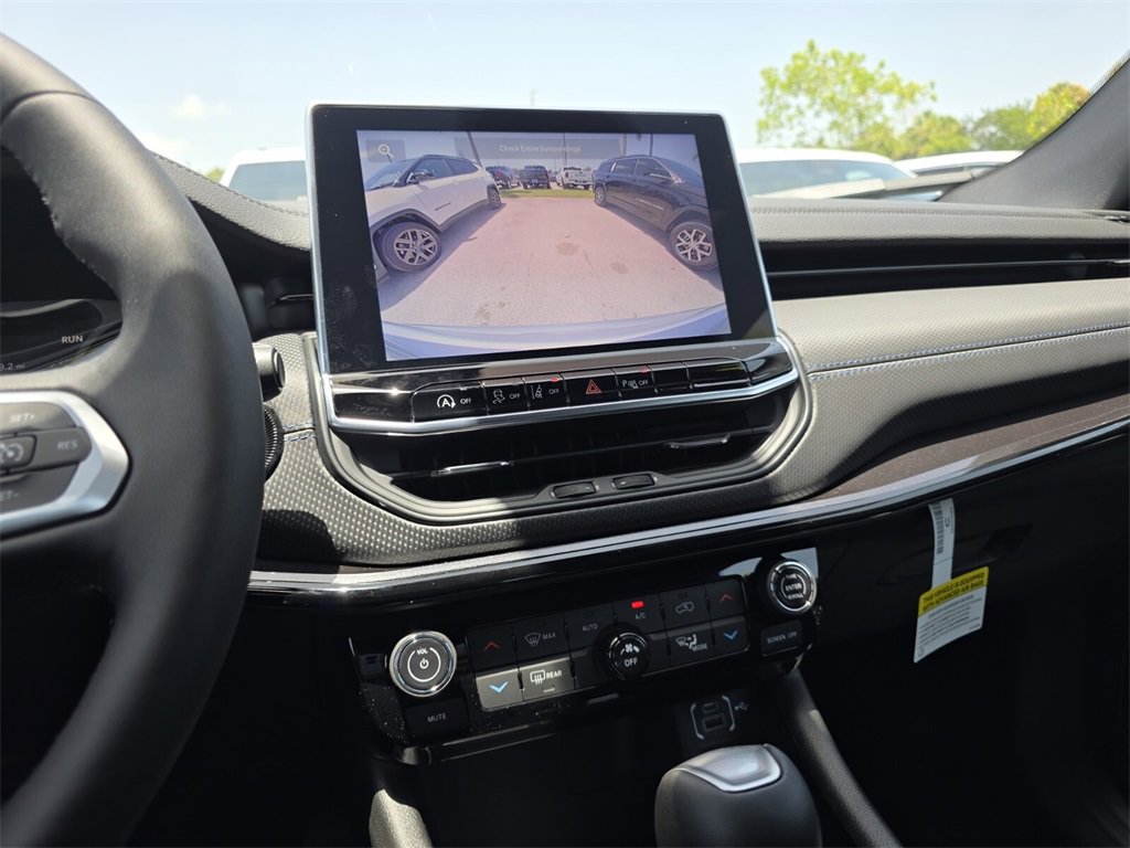 2025 Jeep Compass Limited photo 19