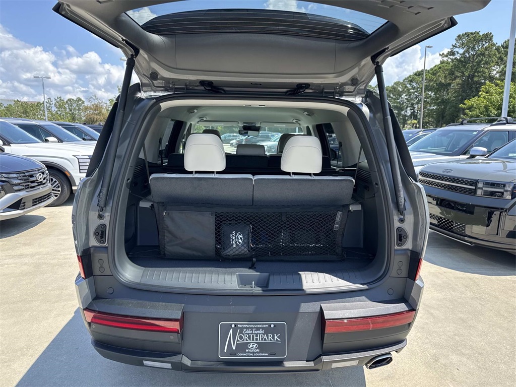 2026 Hyundai Santa Fe SEL photo 4