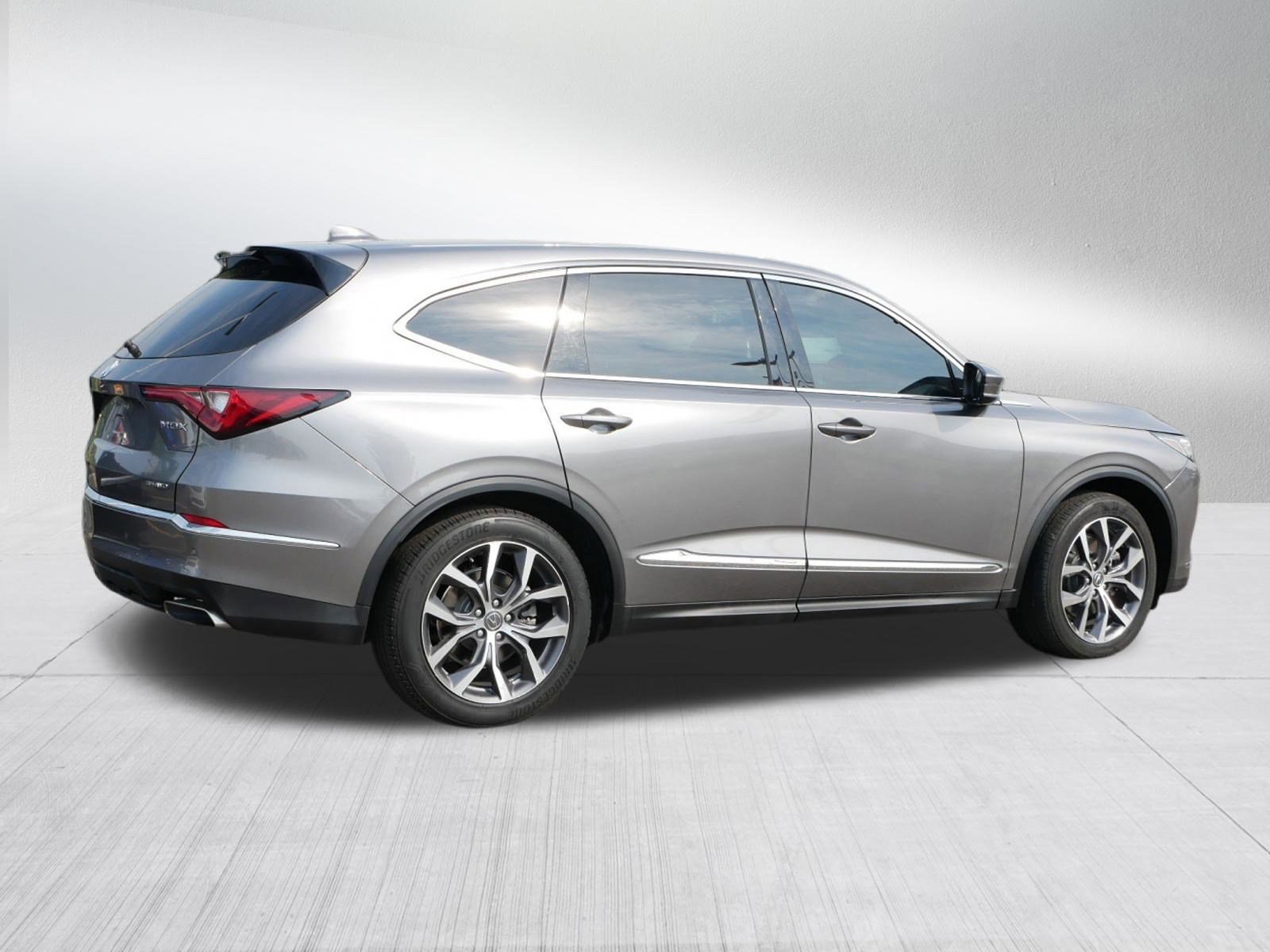 2023 Acura MDX SH-AWD Technology photo 3