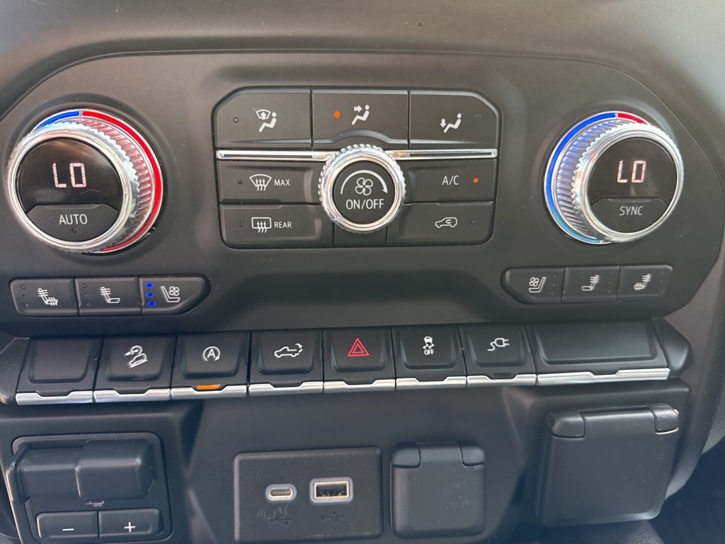 2021 Gmc Sierra 1500 SLT photo 16