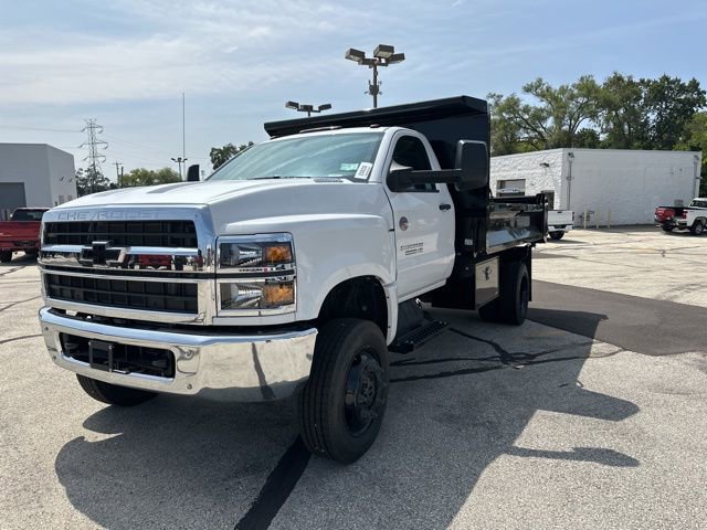 2024 Chevrolet Silverado 4500 Medium Duty Chassis Cab Work Truck's photo