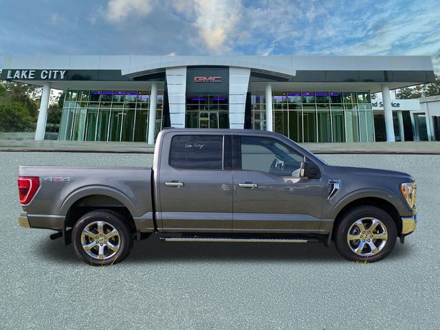 2021 Ford F-150 XLT photo 2