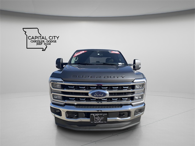 2023 Ford F-250 Lariat photo 3