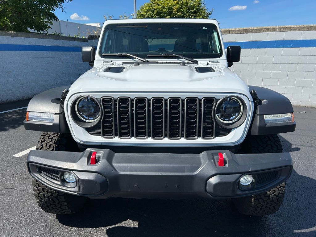 2025 Jeep Wrangler Rubicon photo 8