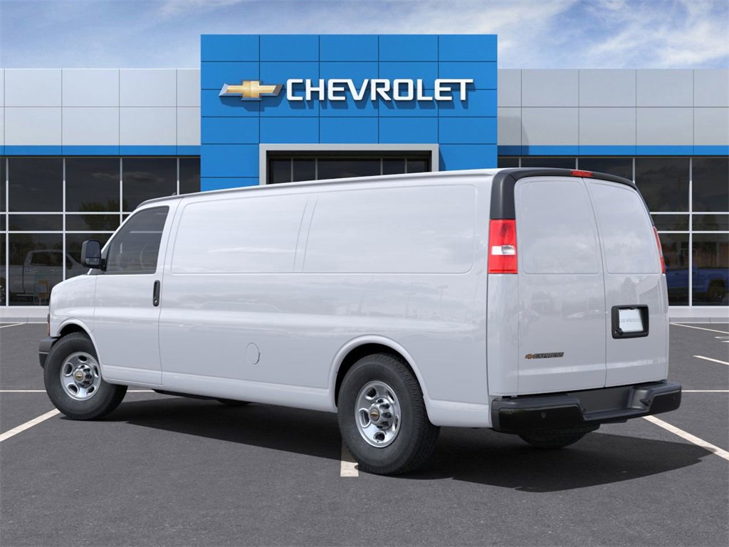 2024 Chevrolet Express Cargo 2500 photo 3