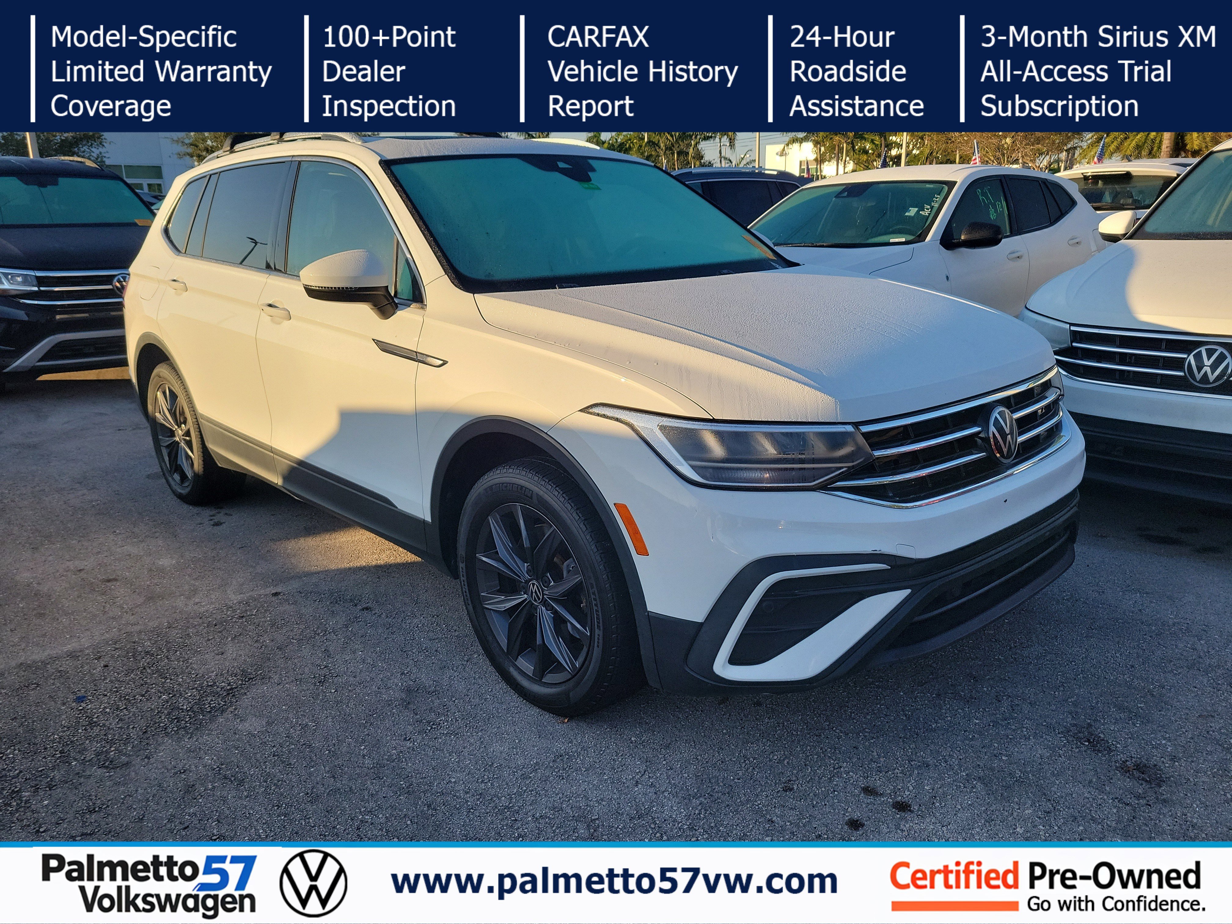 2022 Volkswagen Tiguan SE's photo