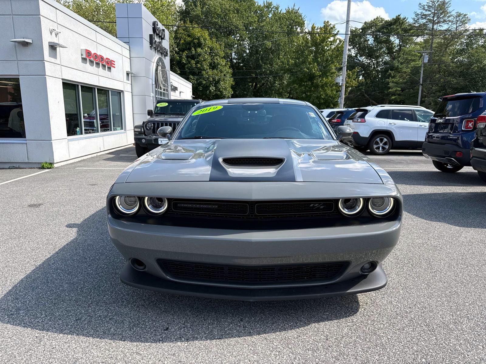 2019 Dodge Challenger R/T Scat Pack photo 2