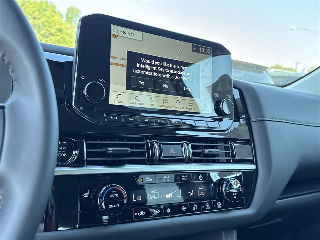 2025 Nissan Pathfinder SL photo 20