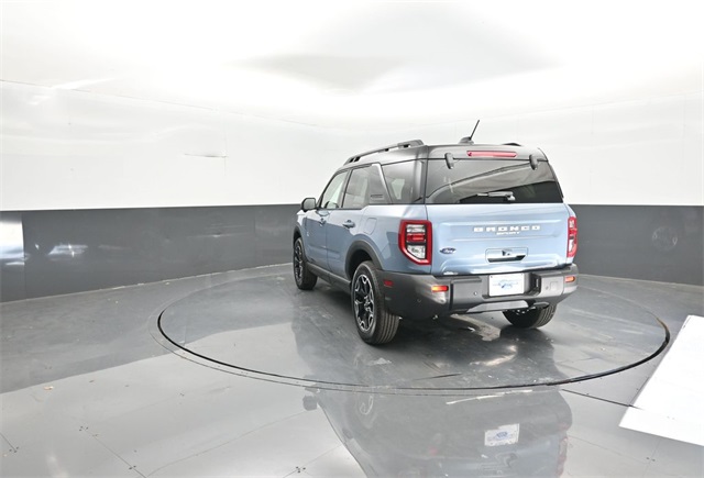 2025 Ford Bronco Sport Outer Banks photo 2