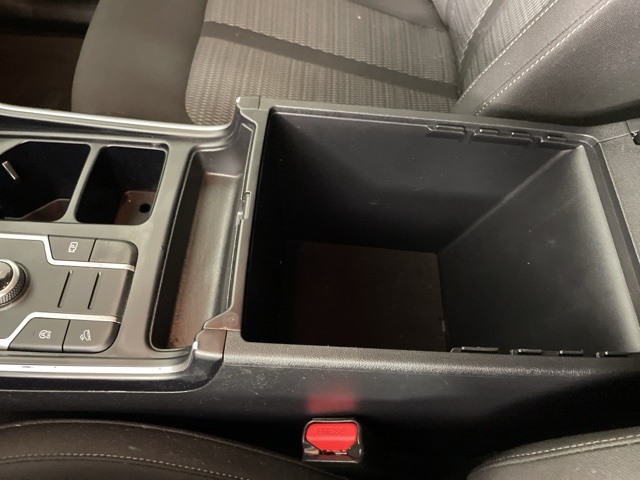 2022 Kia Sorento LX photo 25