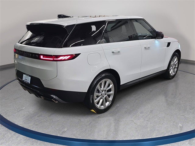 2025 Land Rover Range Rover Sport SE photo 2