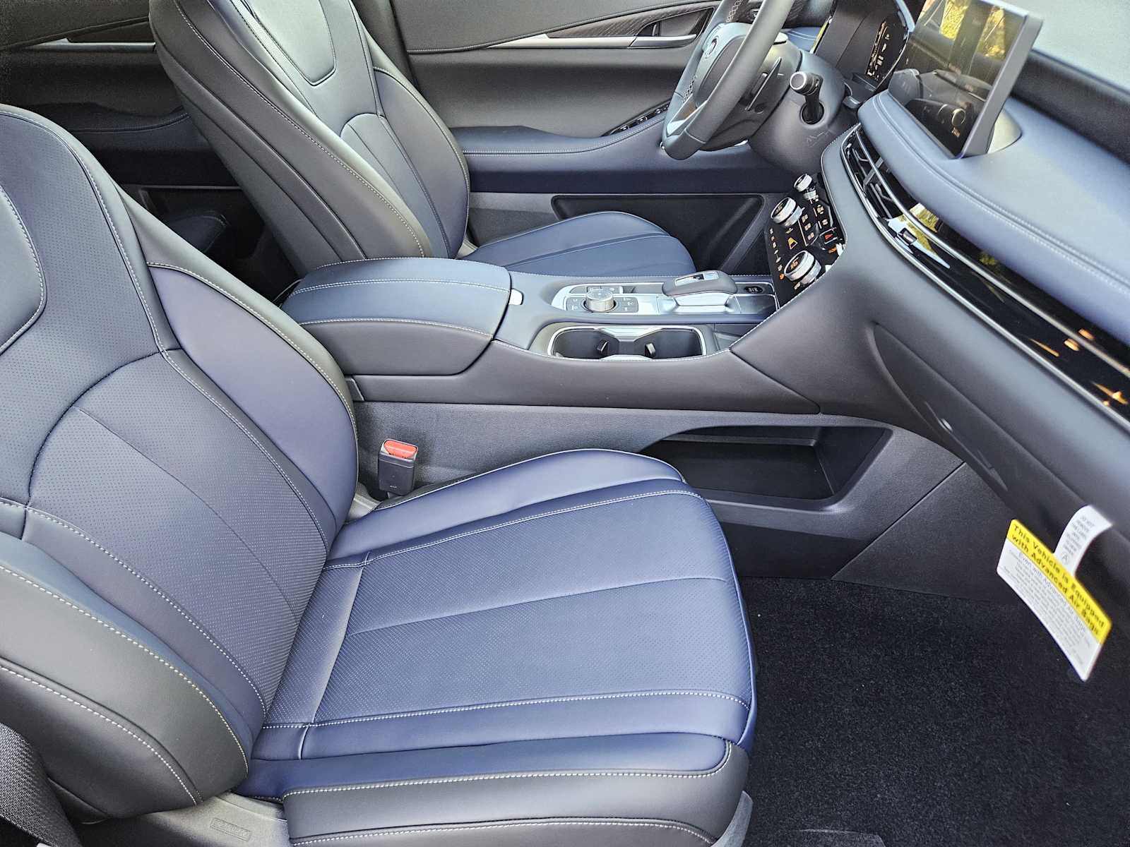 2026 Infiniti QX60 AWD photo 9