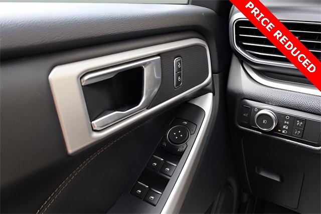 2022 Ford Explorer XLT photo 18