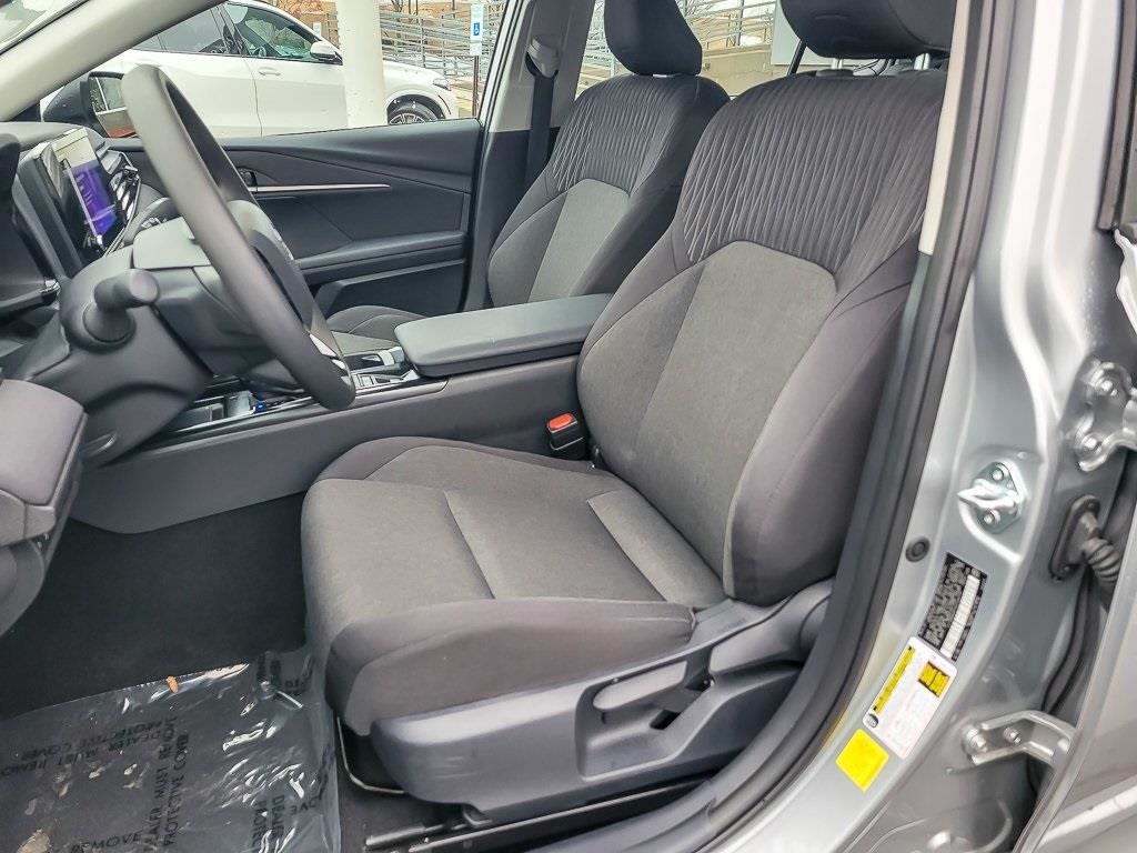 2025 TOYOTA CAMRY - Image 7