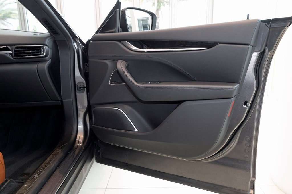 2021 Maserati Levante GranSport photo 40