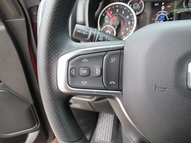 2025 Ram 1500 Tradesman photo 18