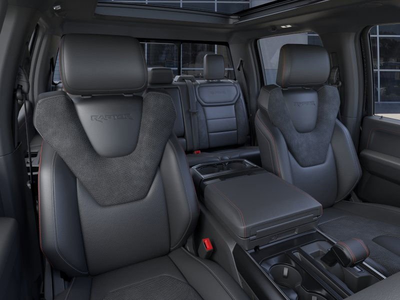 2025 Ford F-150 Raptor photo 33