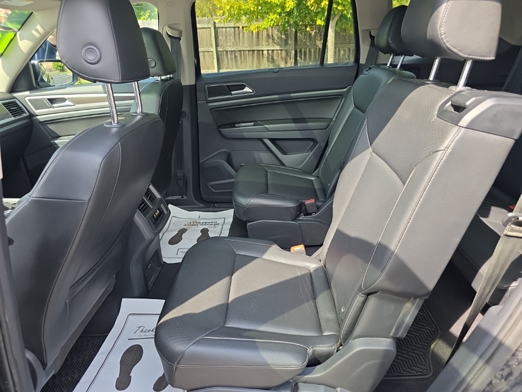 2019 Volkswagen Atlas V6 SEL photo 4