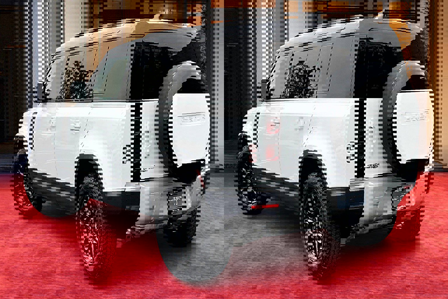 2025 Land Rover Defender 110 S photo 2