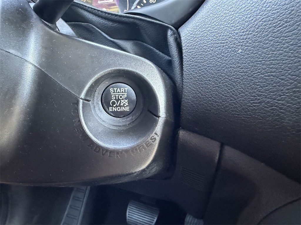 2021 Jeep Renegade Sport photo 23