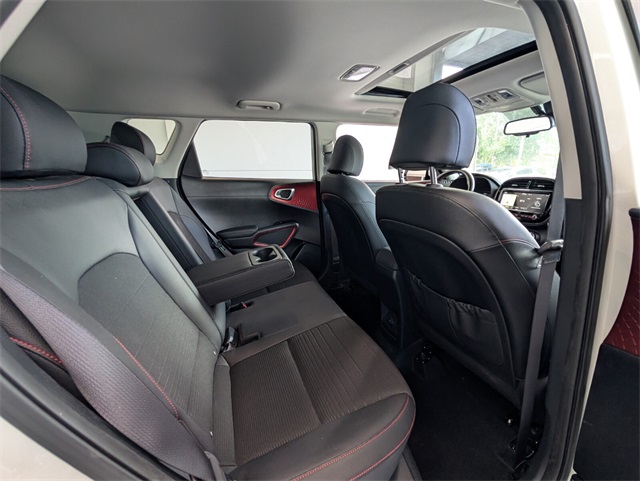 2020 Kia Soul GT-Line Turbo photo 14