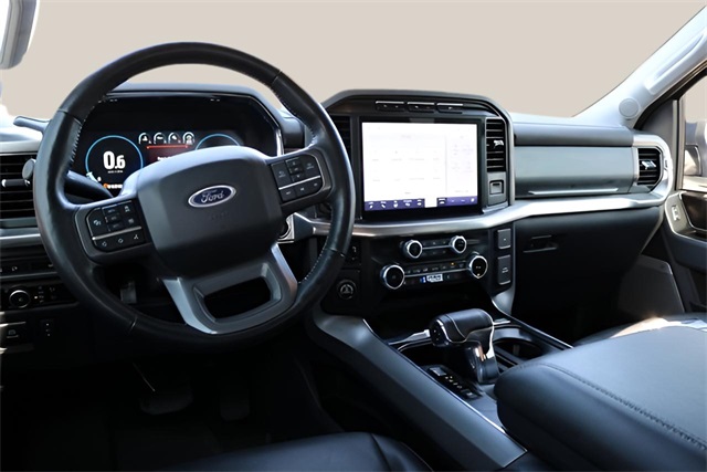 2023 Ford F-150 Lariat photo 14
