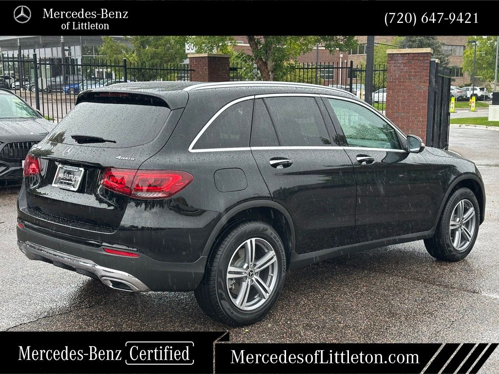 2022 Mercedes Benz GLC 300 4MATIC photo 2