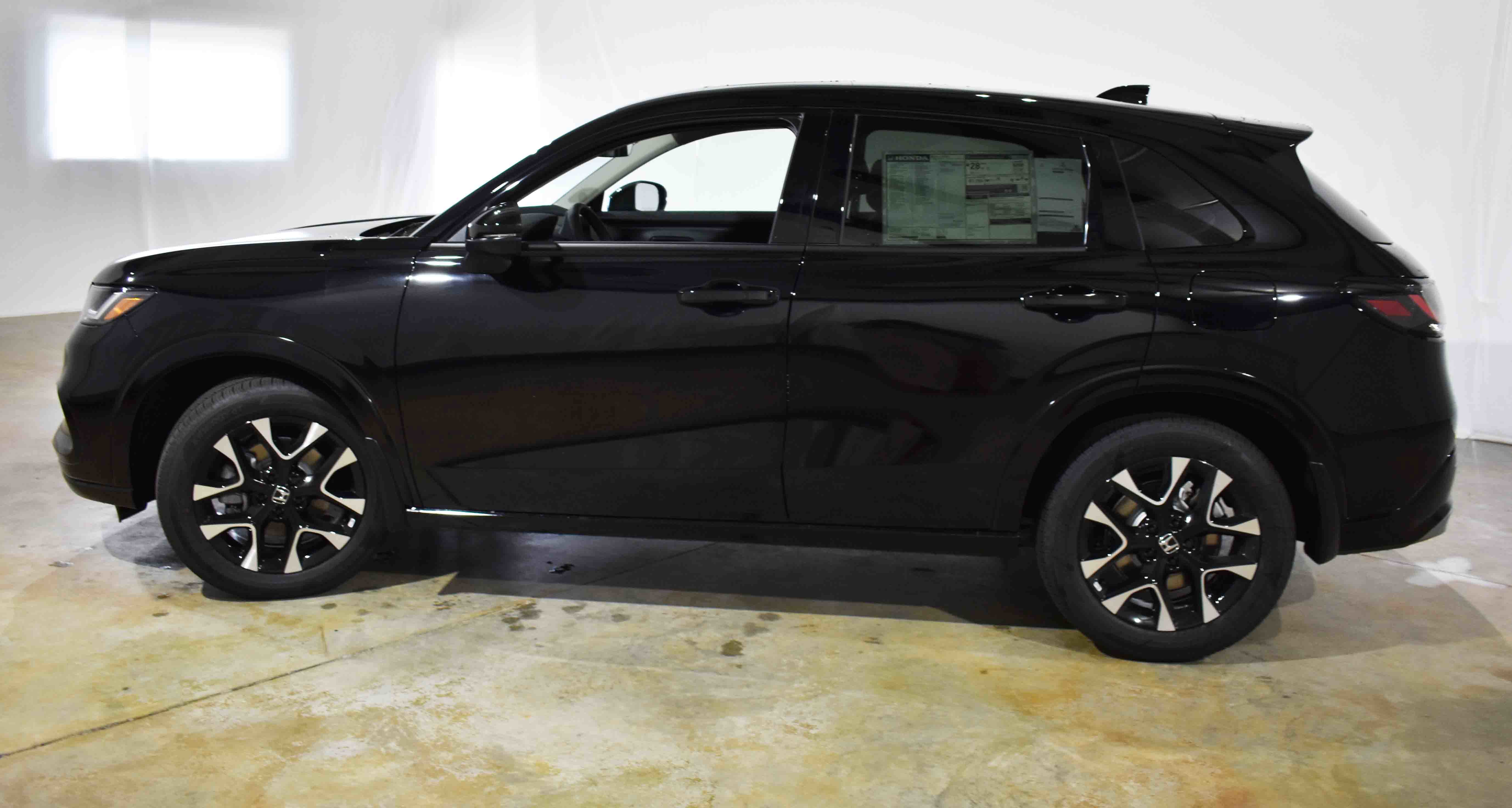 2026 Honda HR-V EX-L photo 4