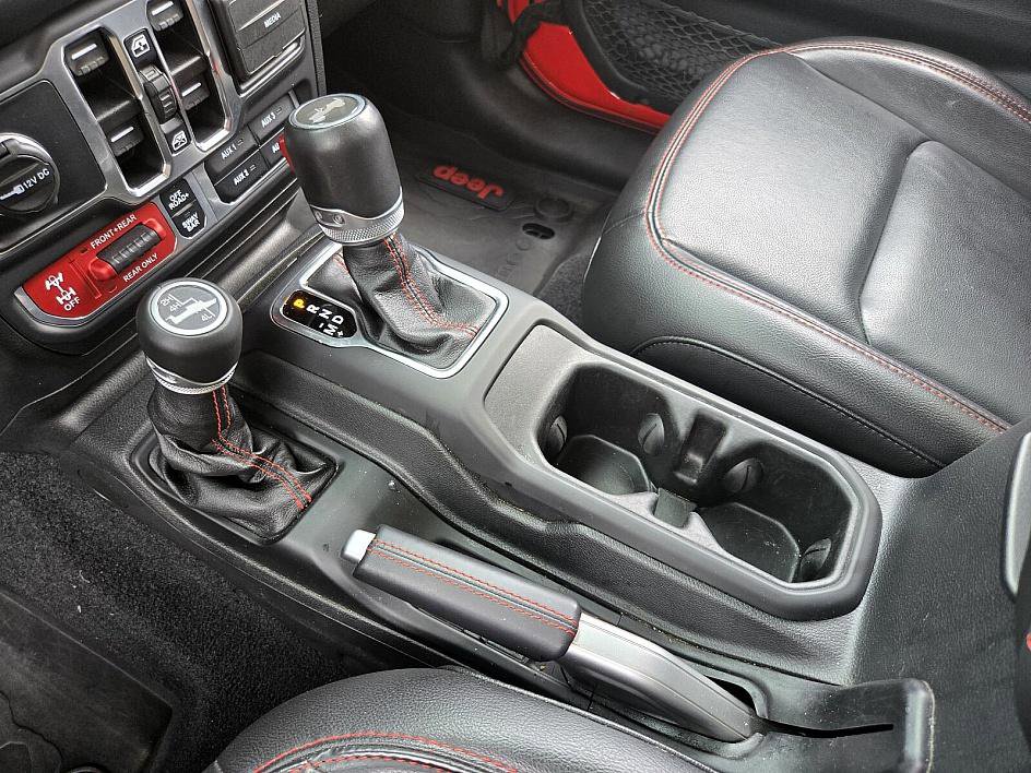 2021 Jeep Wrangler Unlimited Rubicon photo 14