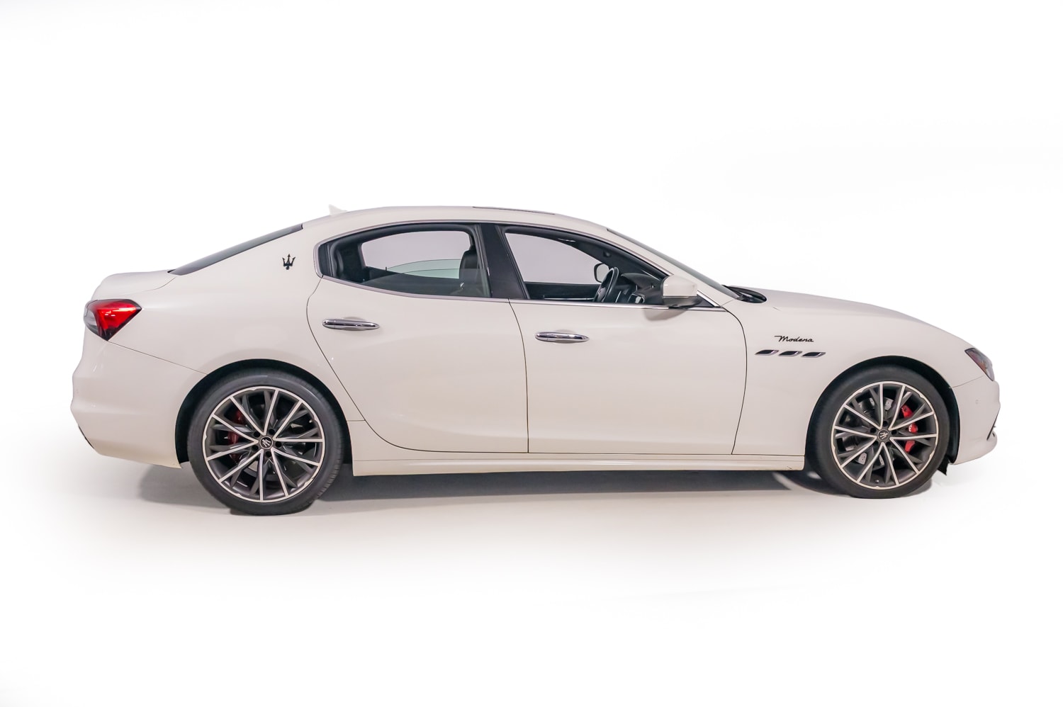 2022 Maserati Ghibli Modena Q4 photo 8