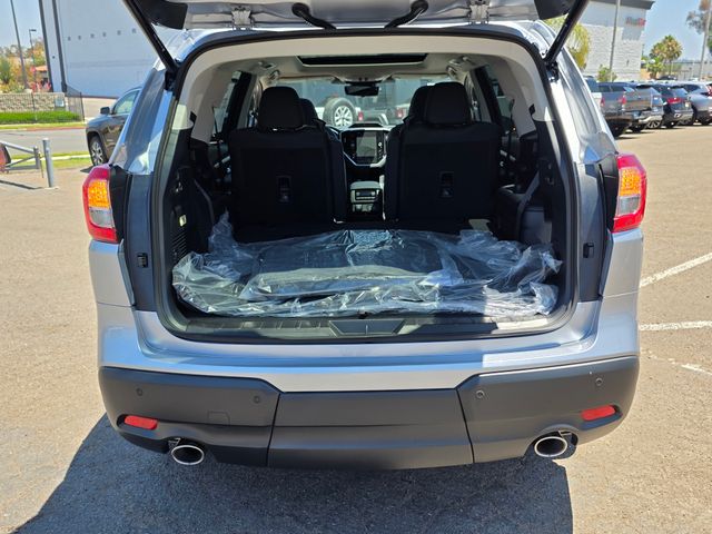 2025 Subaru Ascent Touring photo 12
