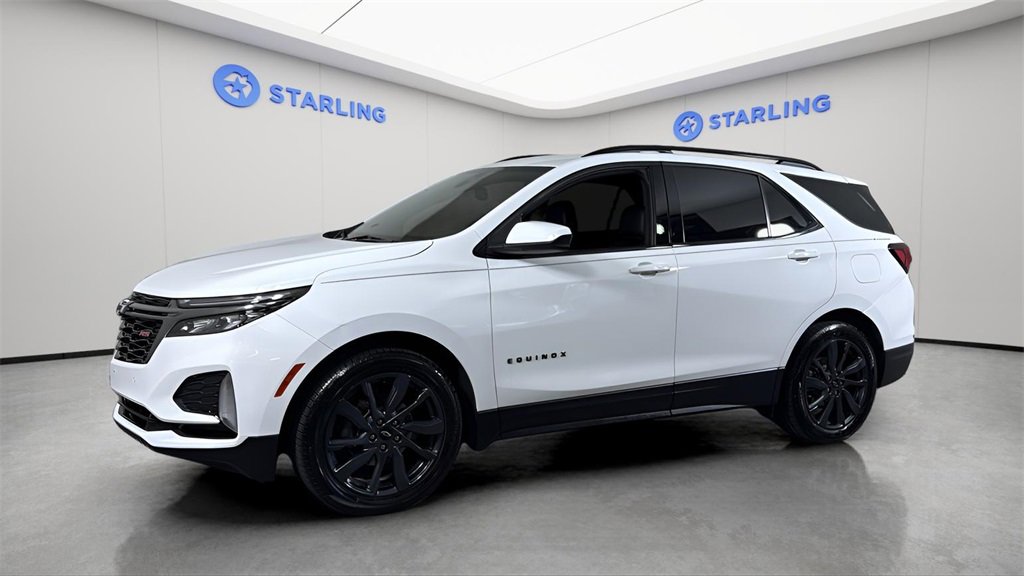 2023 Chevrolet Equinox RS photo 2