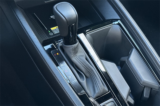 2025 Honda Accord Hybrid Sport-L photo 18