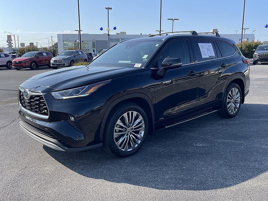 2021 Toyota Highlander Hybrid Platinum photo 6