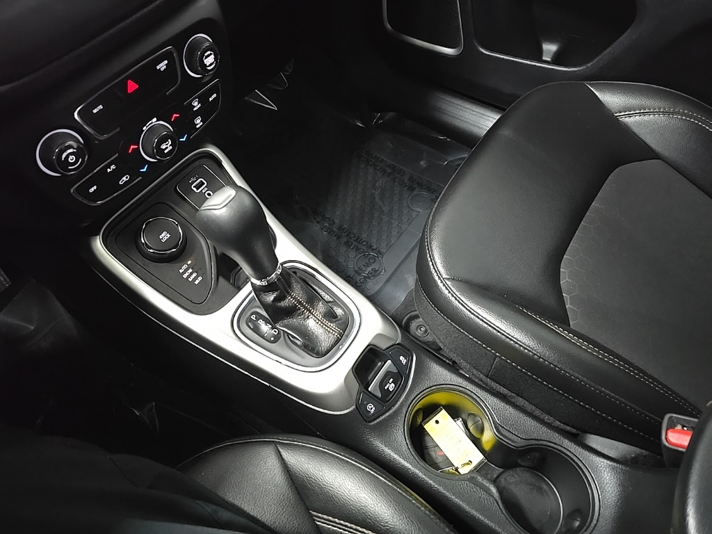 2019 Jeep Compass Latitude photo 26