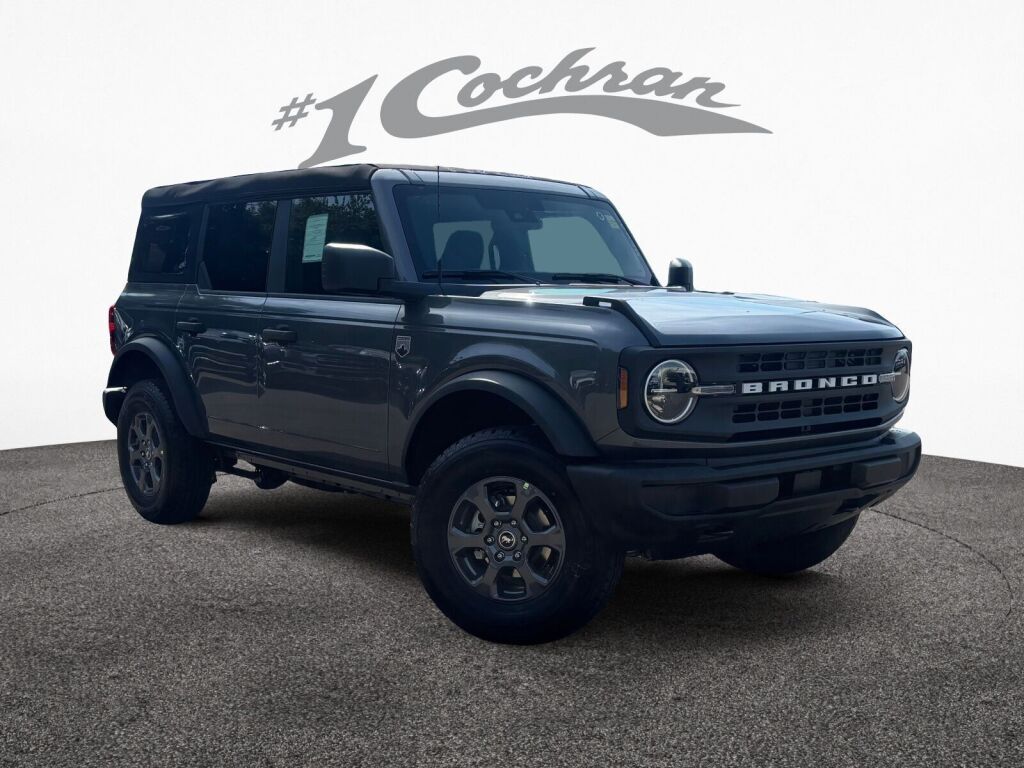 2025 Ford Bronco 4-Door Big Bend's photo