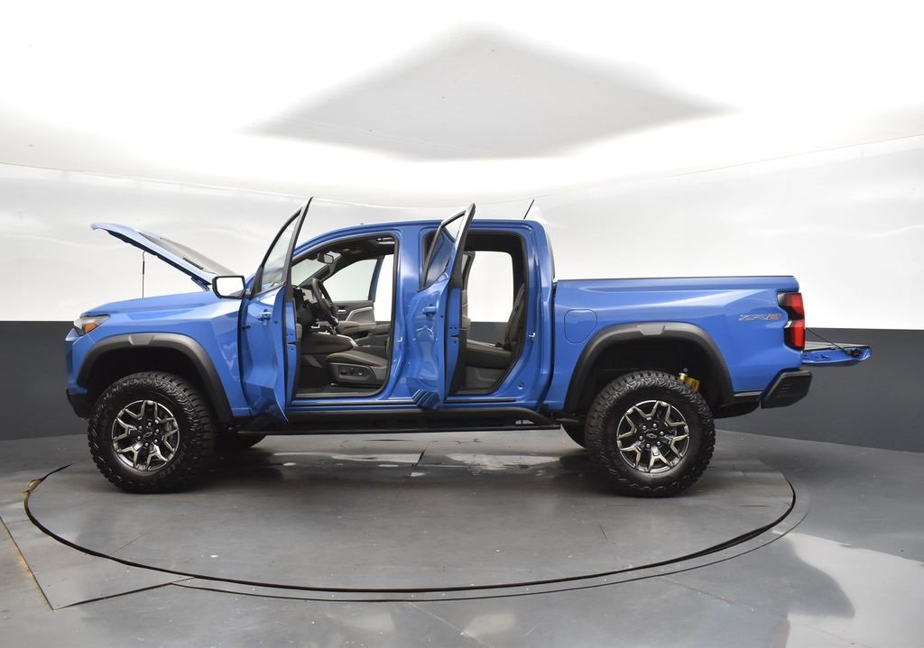 2025 Chevrolet Colorado ZR2 photo 38