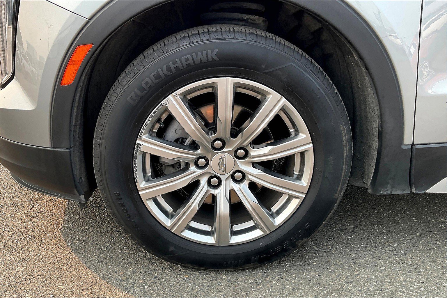 2023 Cadillac XT4 Premium Luxury photo 5