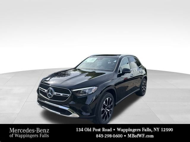 2026 Mercedes-Benz GLC Base's photo