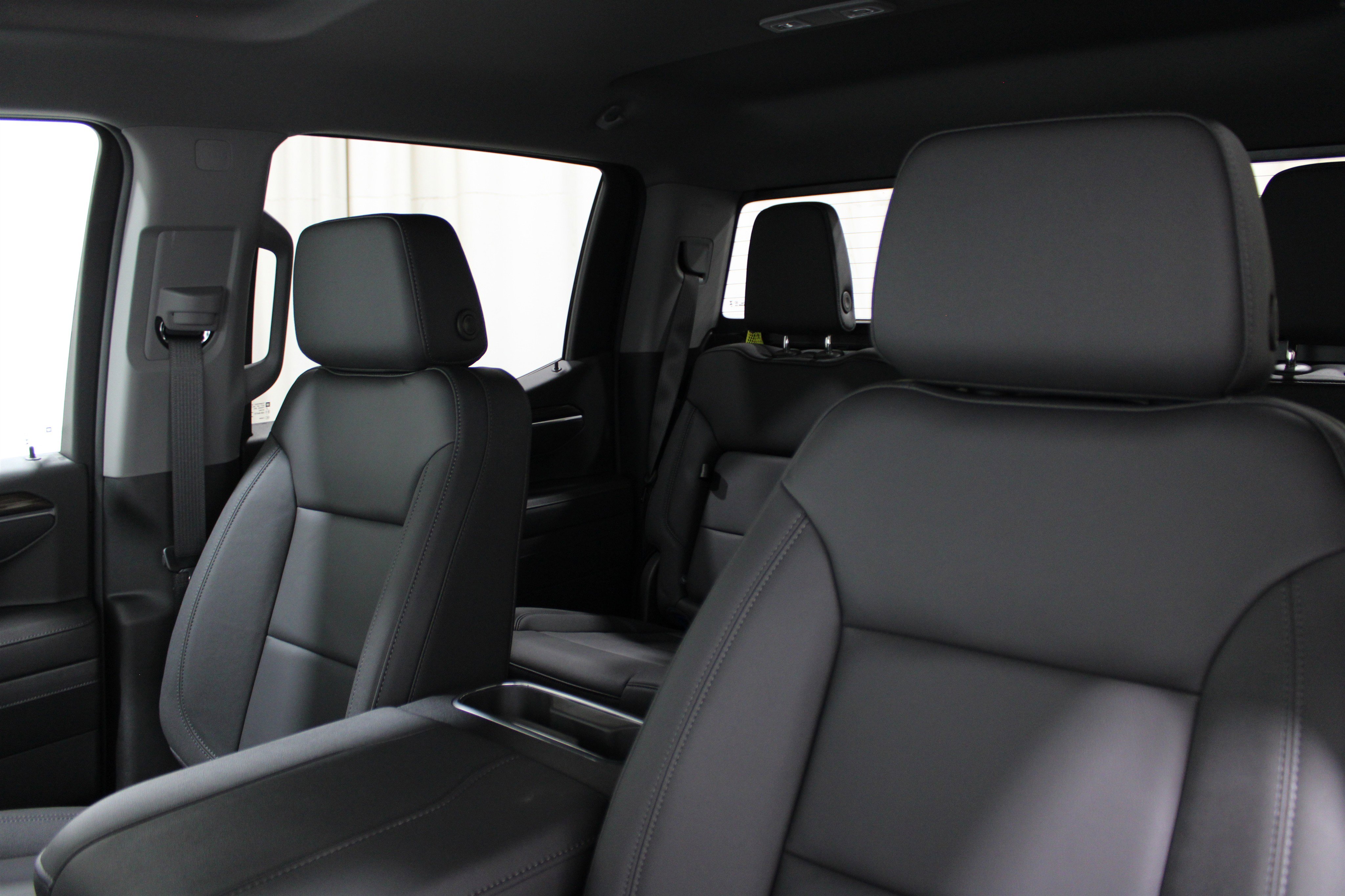 2026 Chevrolet Silverado 1500 LT Trail Boss photo 4