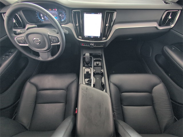 2023 Volvo S60 B5 Core photo 6