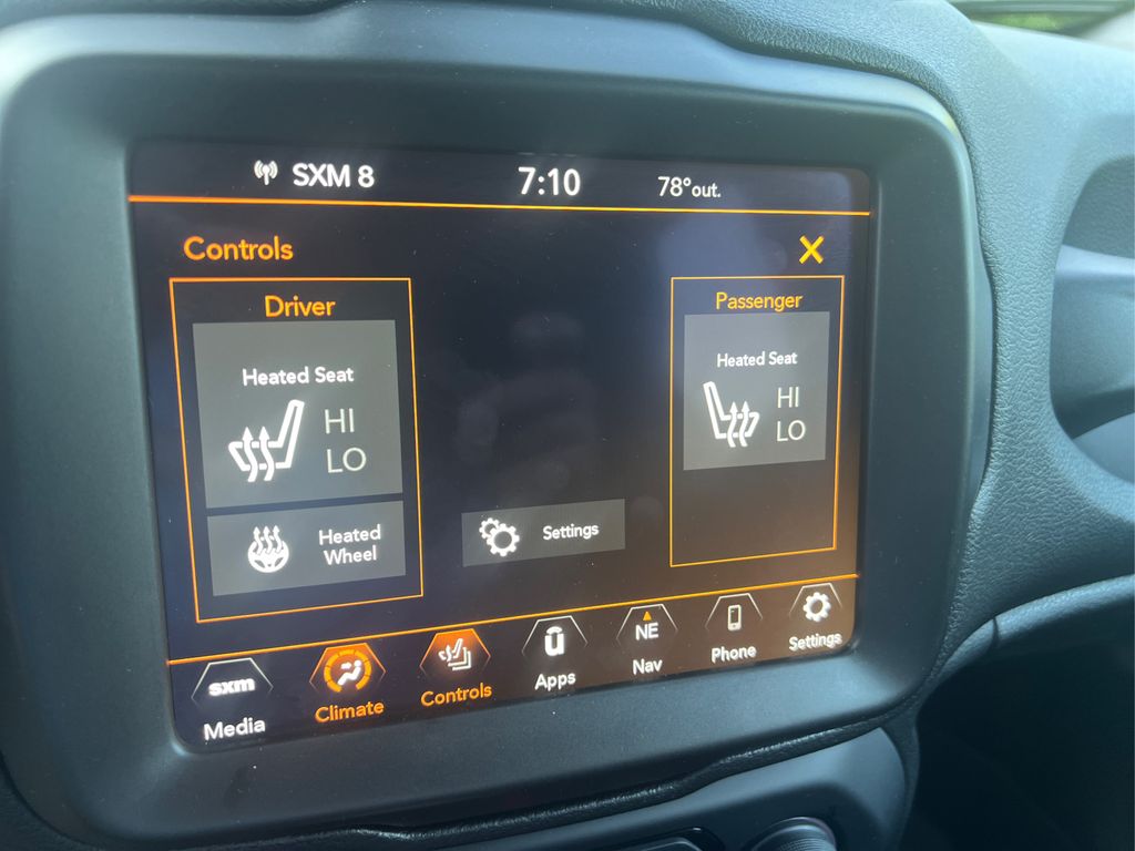 2021 Jeep Renegade Limited photo 27