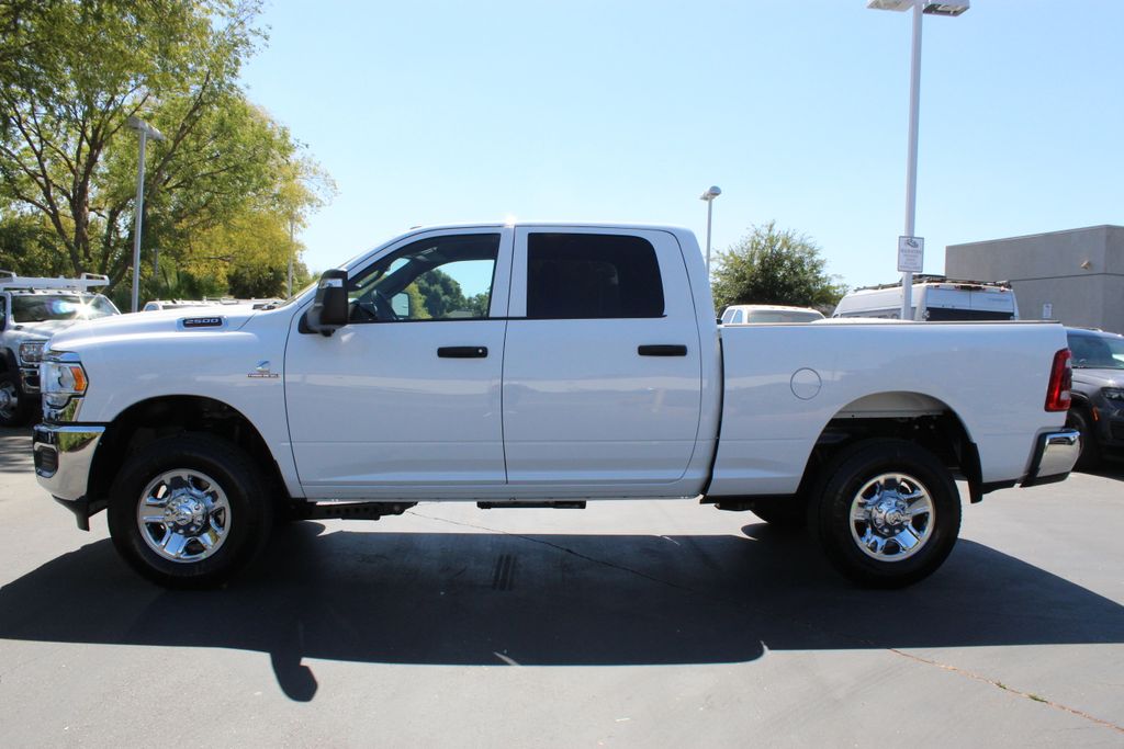 2024 Ram 2500 Tradesman photo 19