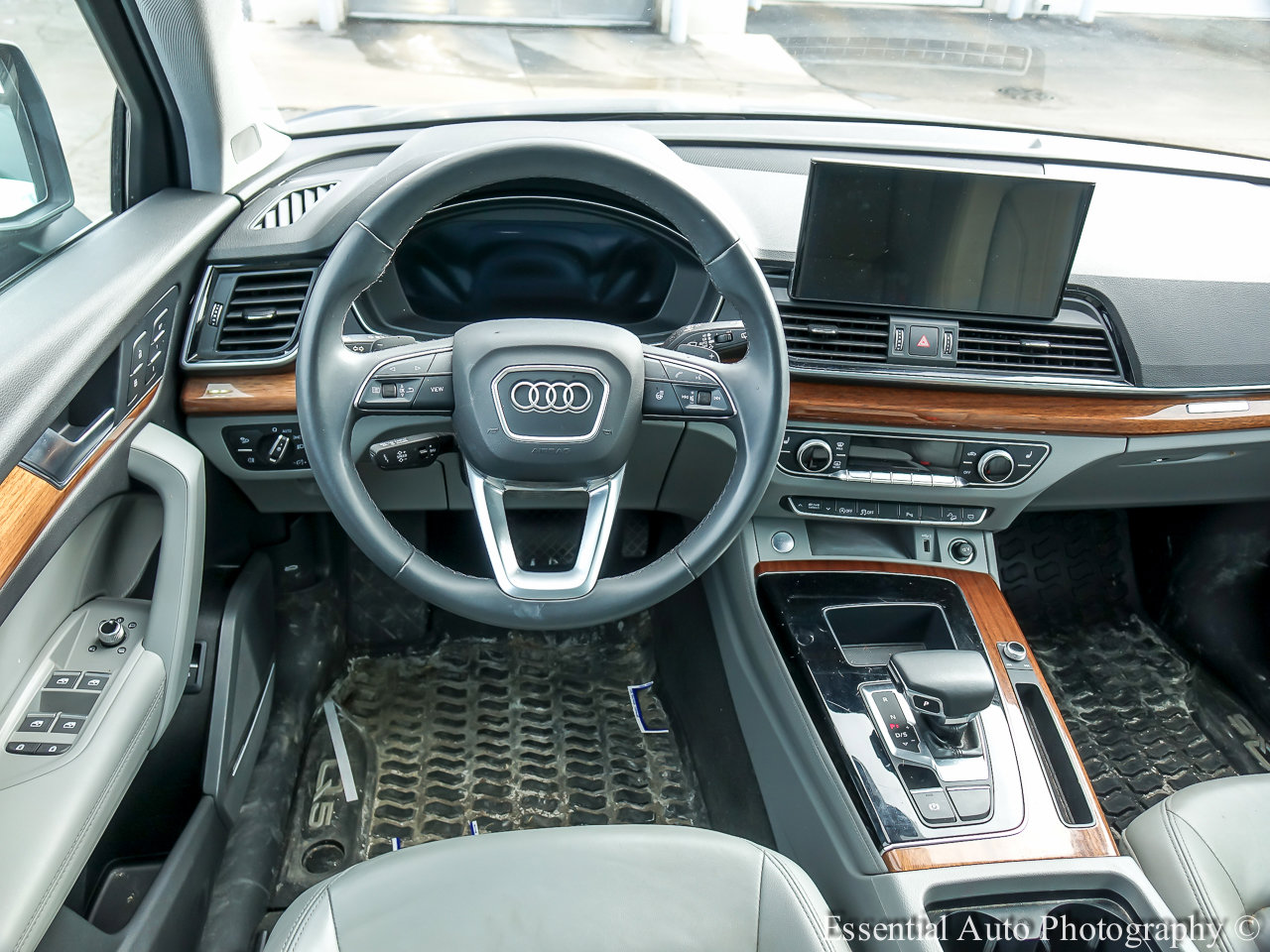 2023 AUDI Q5 - Image 3