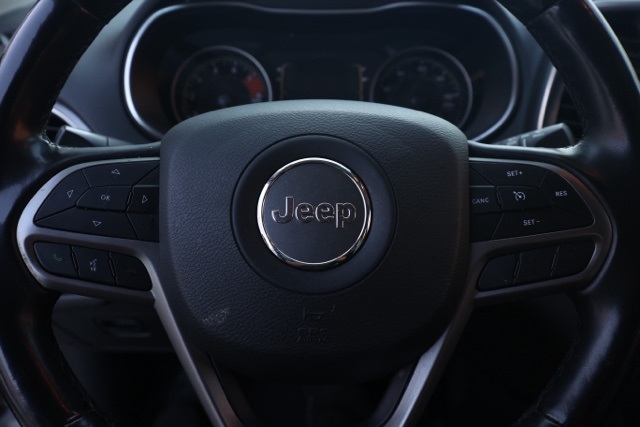 2020 Jeep Cherokee Latitude photo 21